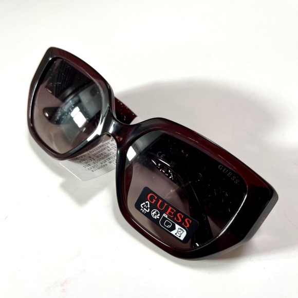 GUESS Butterfly Sunglasses GO00047 Acetate Burgundy Embossed Logo Brown Lens main image 4